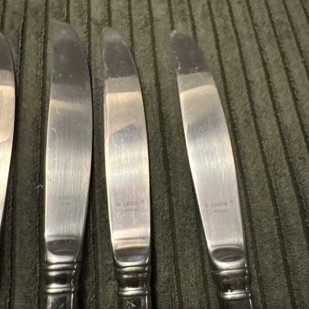 Lenox Eternal Dinner Knives Set of 8 Stainless Steel Serrated Flatware